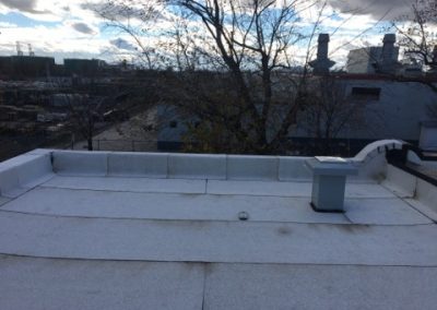 Installation de membrane sur toiture à Montréal - Toitures Duvernay à Laval