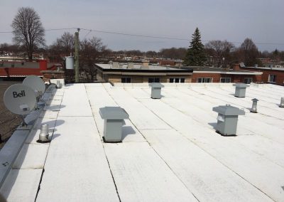 Pose membrane élastomère de toit plat à Henri-Bourassa - Toitures Duvernay à Laval